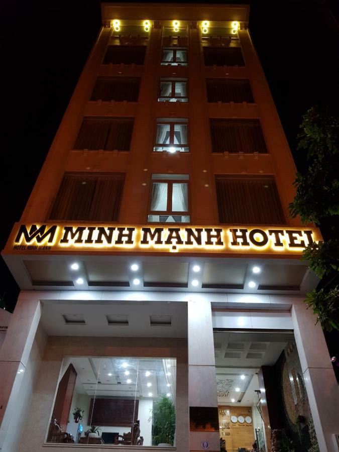 Minh Manh Hotel 플레이쿠 외부 사진