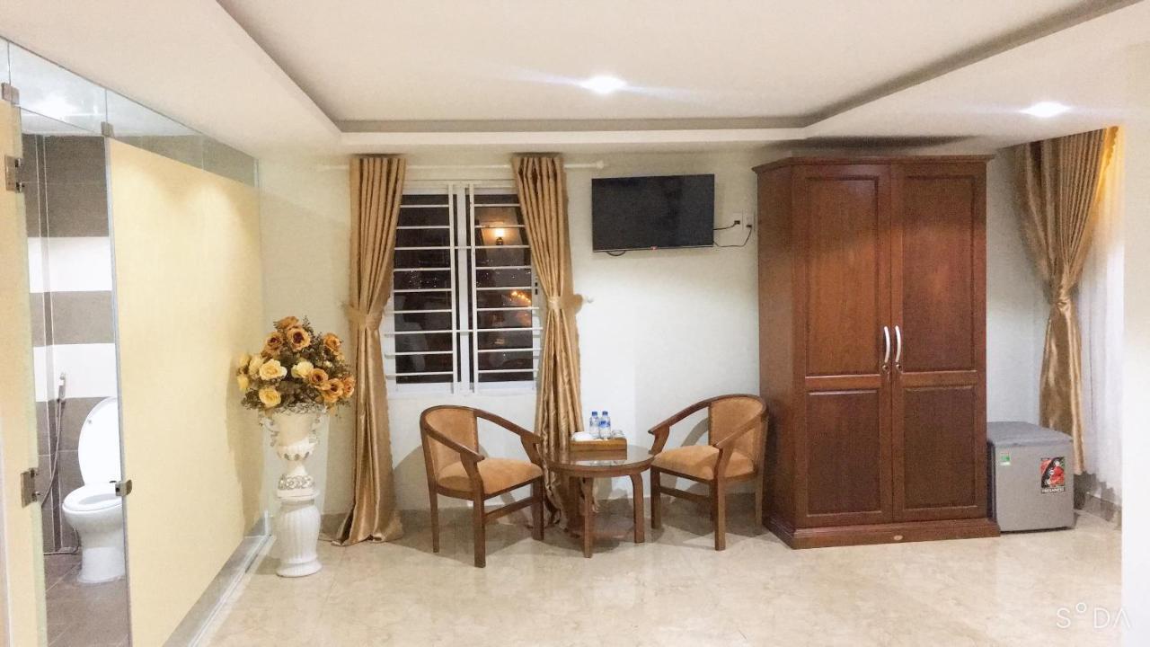 Minh Manh Hotel 플레이쿠 외부 사진